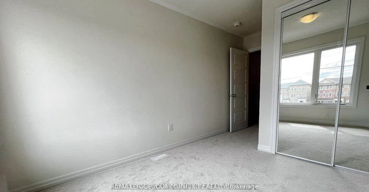 194 Vantage Loop Street, Newmarket, ON, L3X 0L3 - 20