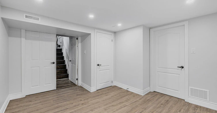 Lower-69 Richardson Drive, Aurora, ON, L4G 1Z4 - 10