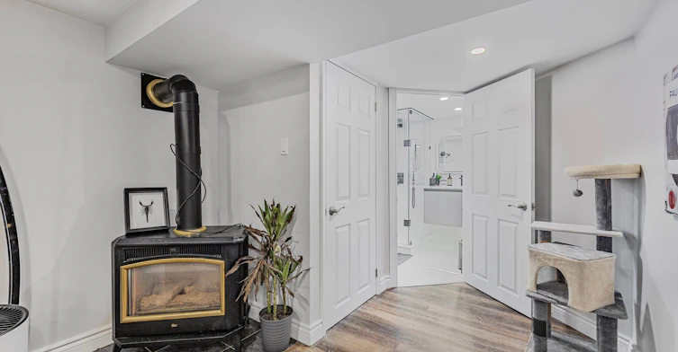 Lower-69 Richardson Drive, Aurora, ON, L4G 1Z4 - 6