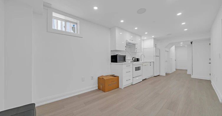 353 Rannie Road, Newmarket, ON, L3X 2N2 - 12
