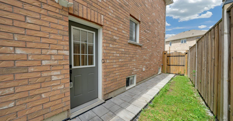 353 Rannie Road, Newmarket, ON, L3X 2N2 - 5