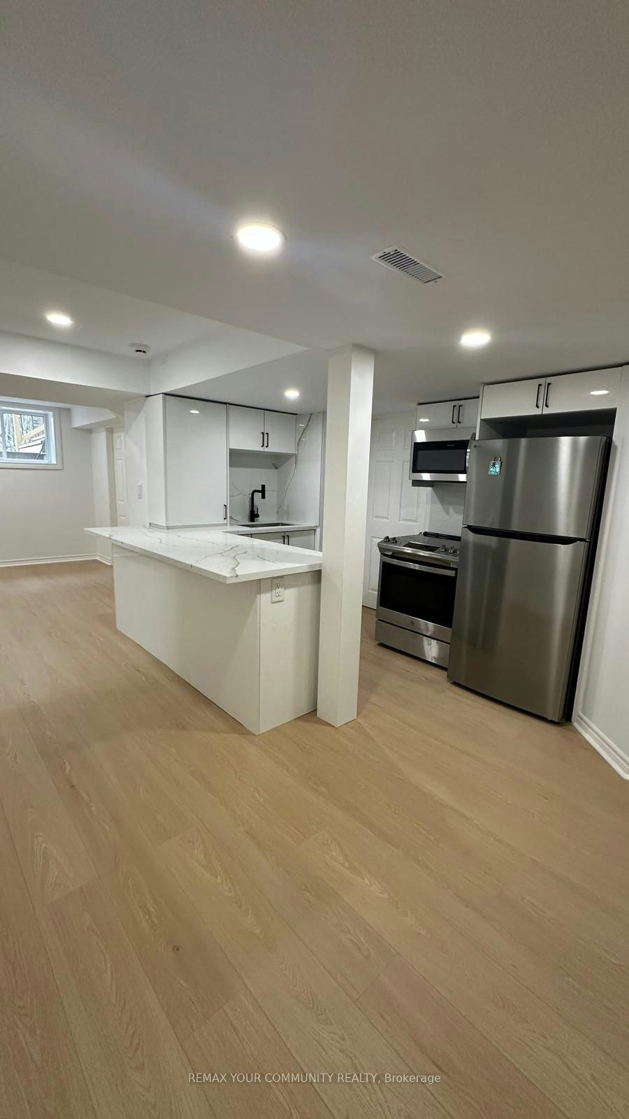 44 Palomino Drive, Richmond Hill, ON, L4C 0P8 - 2