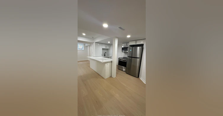 44 Palomino Drive, Richmond Hill, ON, L4C 0P8 - 2