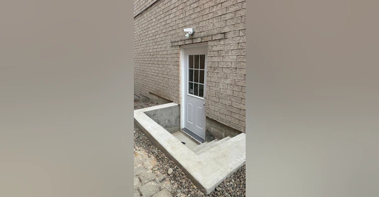 44 Palomino Drive, Richmond Hill, ON, L4C 0P8
