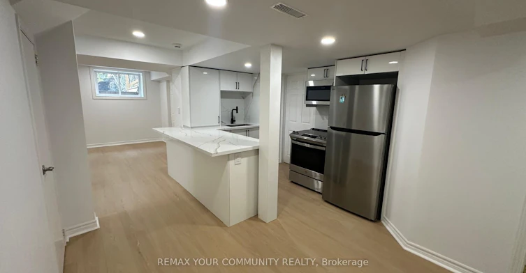 44 Palomino Drive, Richmond Hill, ON, L4C 0P8 - 3