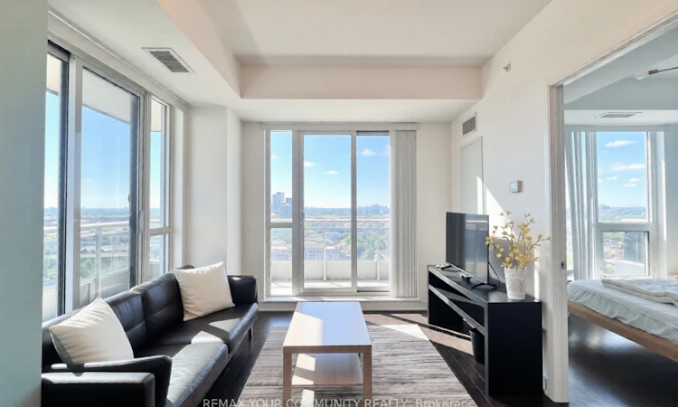 1804-9201 Yonge Street