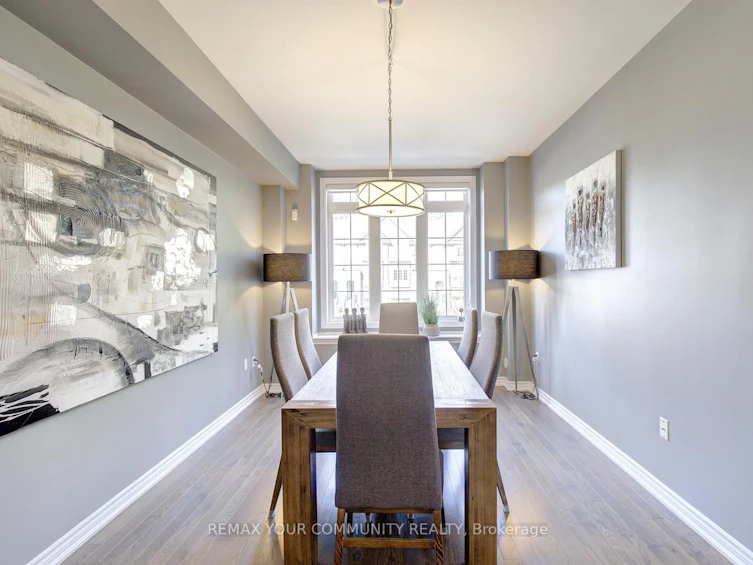 231 Appleton Court, Newmarket, ON, L3Y 0B8 - 11