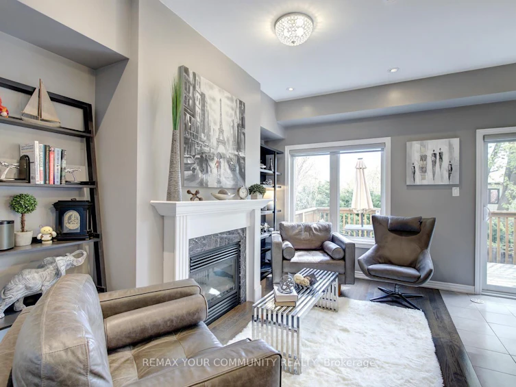 231 Appleton Court, Newmarket, ON, L3Y 0B8 - 25