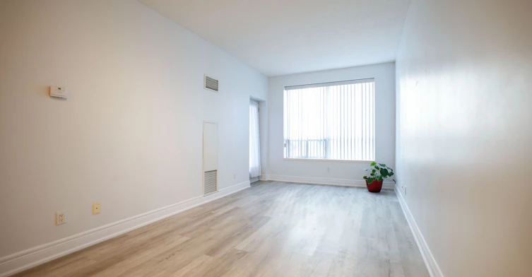 112-62 Suncrest Boulevard, Markham, ON, L3T 7Y6 - 11