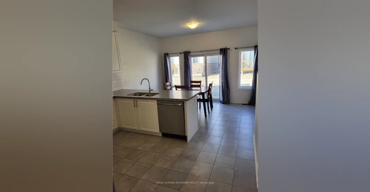388 Danny Wheeler Boulevard, Georgina, ON, L4P 0J8 - 7