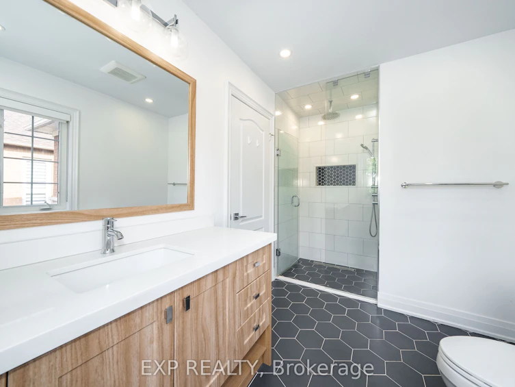 33 Jonagold Court, Richmond Hill, ON, L4S 1Y4 - 37