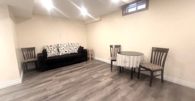 Bsmt-8 Hikers Lane, Markham, ON, L6B 0K3 - 5