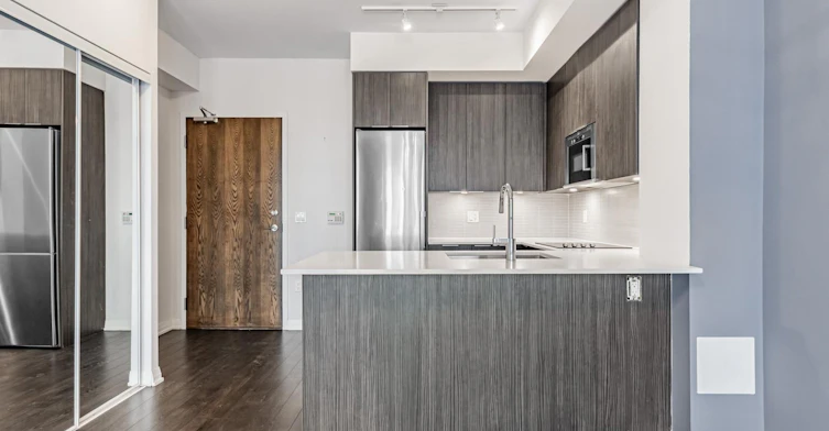 322-99 Eagle Rock Way, Vaughan, ON, L6A 5A7 - 12