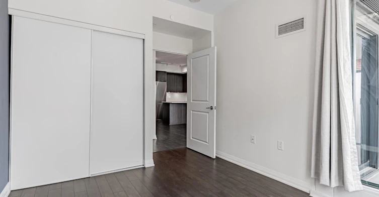 322-99 Eagle Rock Way, Vaughan, ON, L6A 5A7 - 26