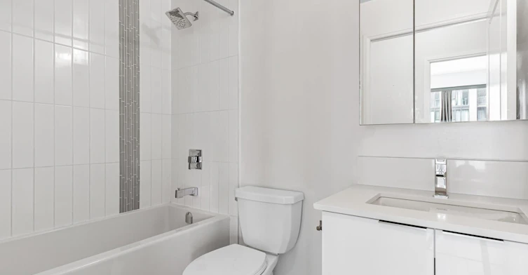 322-99 Eagle Rock Way, Vaughan, ON, L6A 5A7 - 27