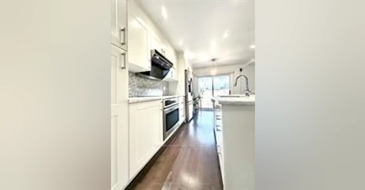 20 Porterfield Crescent, Markham, ON, L3T 4S7 - 7