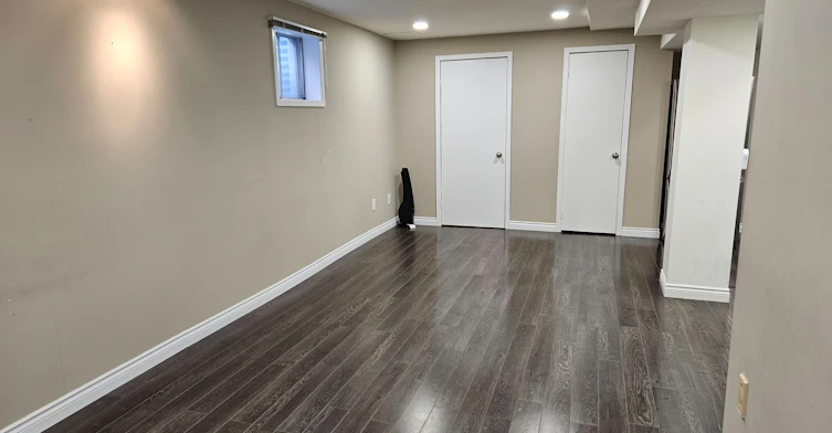 Basement-56 Mccallum Drive, Richmond Hill, ON, L4C 7S8 - 8