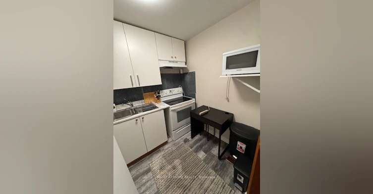 2 Bradford Street, East Gwillimbury, ON, L9N 1L7 - 4