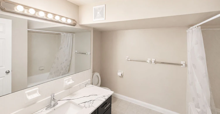 Lower Unit-77 Beswick Drive, Newmarket, ON, L3Y 1E8 - 6