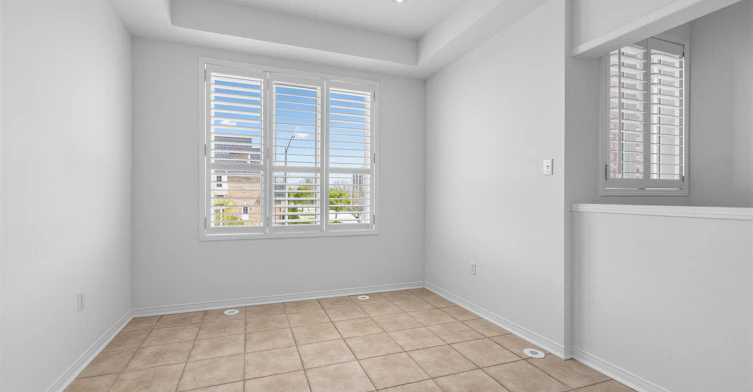 29 Coburg Crescent, Richmond Hill, ON, L4B 4E1 - 4