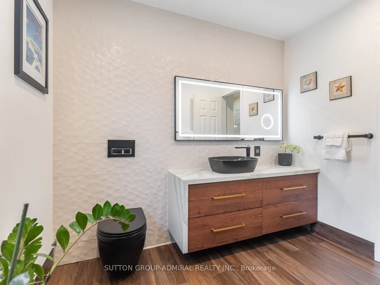 626 College Manor Drive, Newmarket, ON, L3Y 8M7 - 28