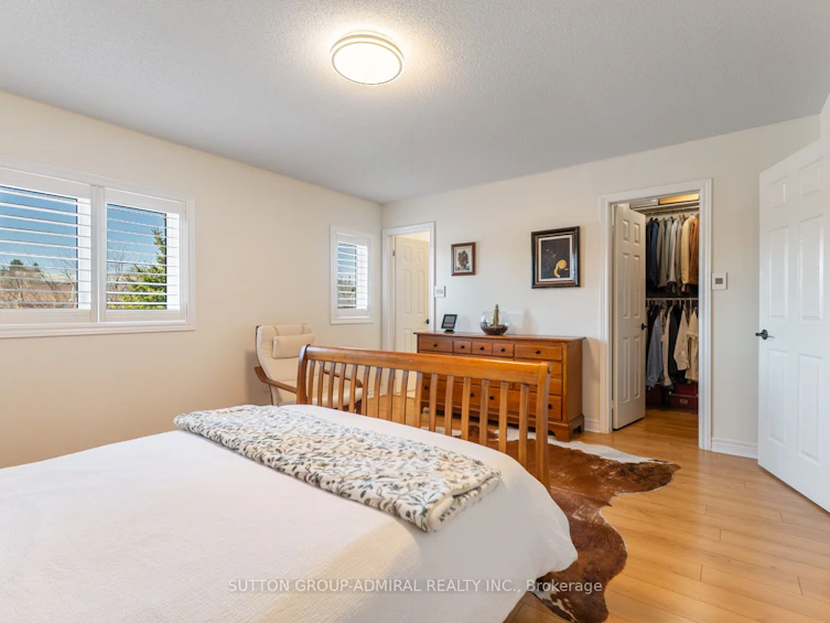 626 College Manor Drive, Newmarket, ON, L3Y 8M7 - 20