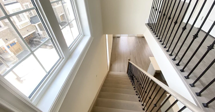 2 Phillipsen Way, Markham, ON, L3S 0E9 - 12