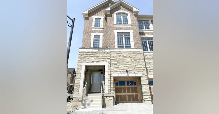 2 Phillipsen Way, Markham, ON, L3S 0E9