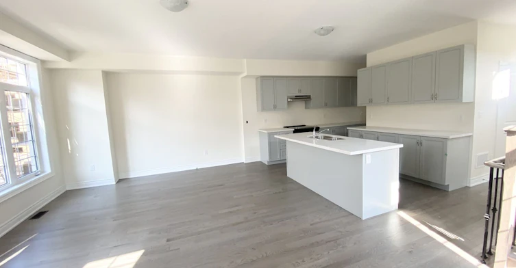 2 Phillipsen Way, Markham, ON, L3S 0E9 - 2