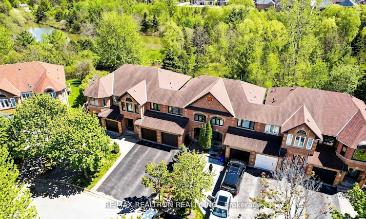 27 Mistleflower Court