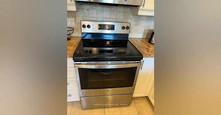 (MAIN FLOOR)-972 Krista Court, Newmarket, ON, L3Y 7E8 - 7