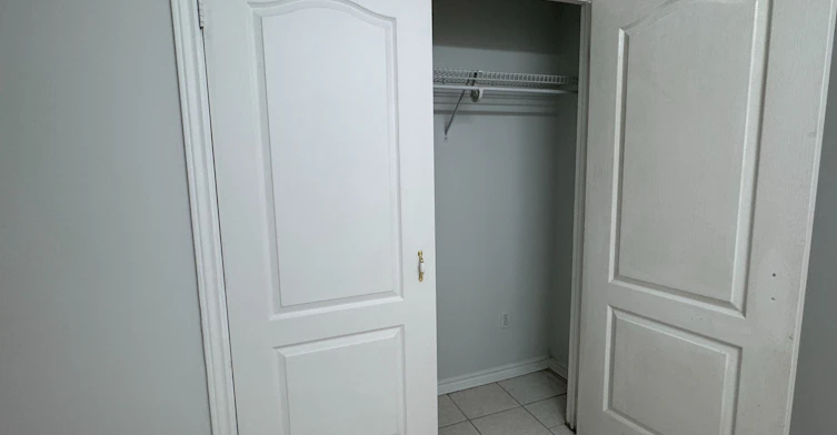 Basement-46 Thornbrook Court, Vaughan, ON, L4J 7X4 - 9