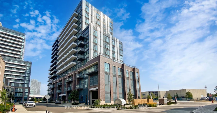 717-60 Honeycrisp Crescent, Vaughan, ON, L4K 5Z8 - 3
