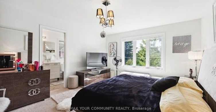 20 Mack Clement Lane, Richmond Hill, ON, L4S 0G2 - 20