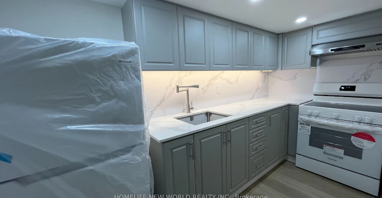 Basement-7 Chouinard Way, Aurora, ON, L4G 0V9 - 5