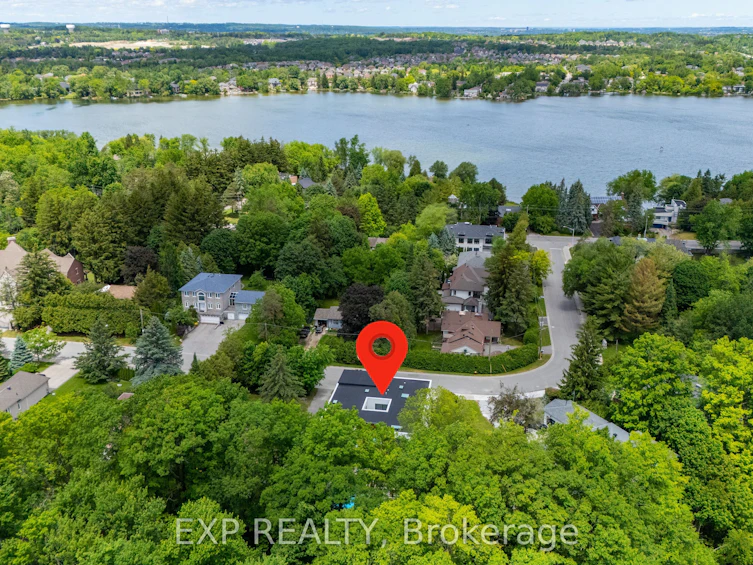 105 Park Crescent, Richmond Hill, ON, L4E 3J5 - 35