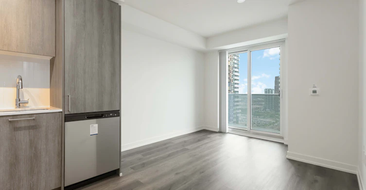 4002-195 Commerce Street, Vaughan, ON, L4K 0P9 - 9