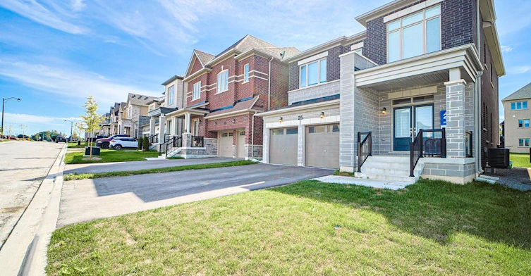 25 Kentledge Avenue, East Gwillimbury, ON, L9N 0W3 - 42