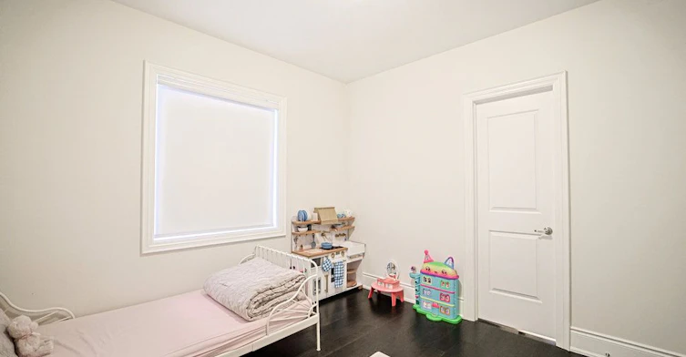25 Kentledge Avenue, East Gwillimbury, ON, L9N 0W3 - 20