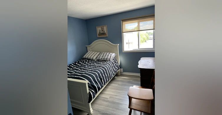 12-121 Milestone Crescent, Aurora, ON, L4G 3M2 - 12
