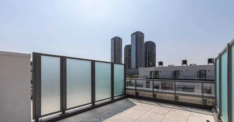 Th23-1030 Portage Parkway, Vaughan, ON, L4K 0K3 - 10