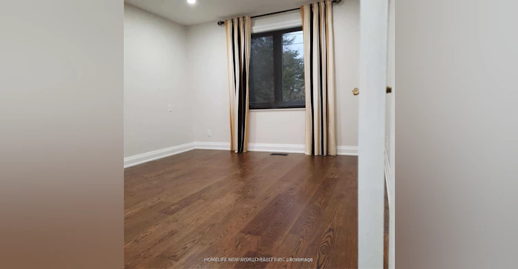 Main-7 Southdale Drive, Markham, ON, L3P 1J6 - 9