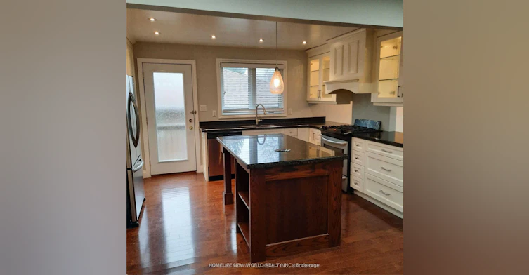 Main-7 Southdale Drive, Markham, ON, L3P 1J6 - 7