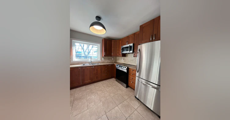 380 Bent Crescent, Richmond Hill, ON, L4C 1C3 - 3