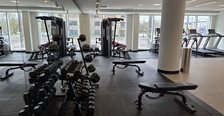 B1201-715 Davis Drive, Newmarket, ON, L3Y 0J2 - 11