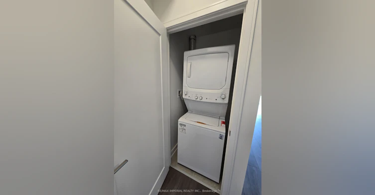 B1201-715 Davis Drive, Newmarket, ON, L3Y 0J2 - 6