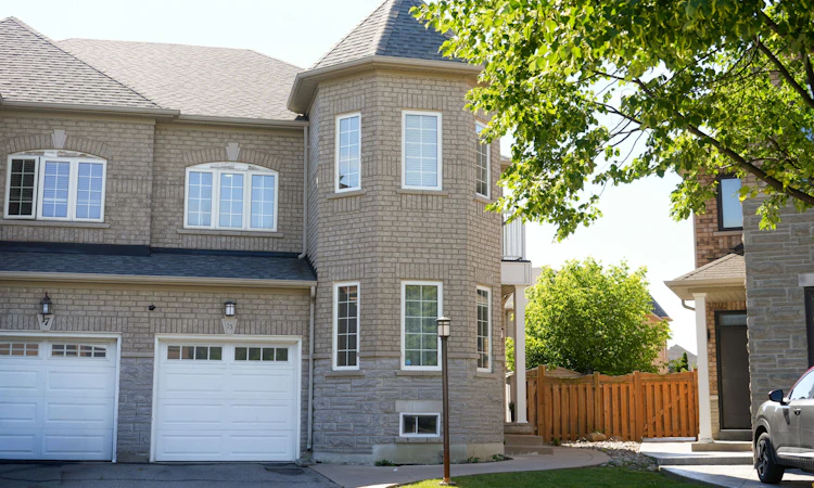 15 Bellefontaine Court