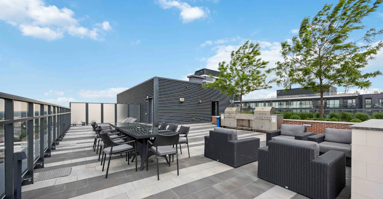 209-99 Eagle Rock Way, Vaughan, ON, L6A 1P9 - 25