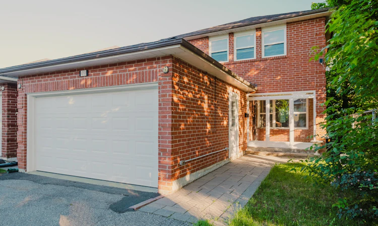 49 Gray Crescent