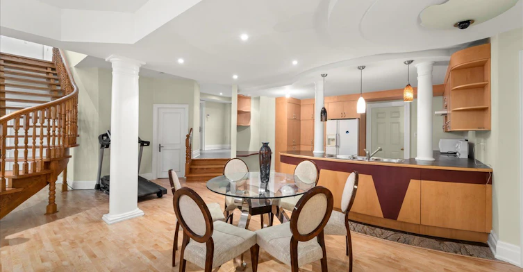 48 Arnold Avenue, Vaughan, ON, L4J 1B3 - 43